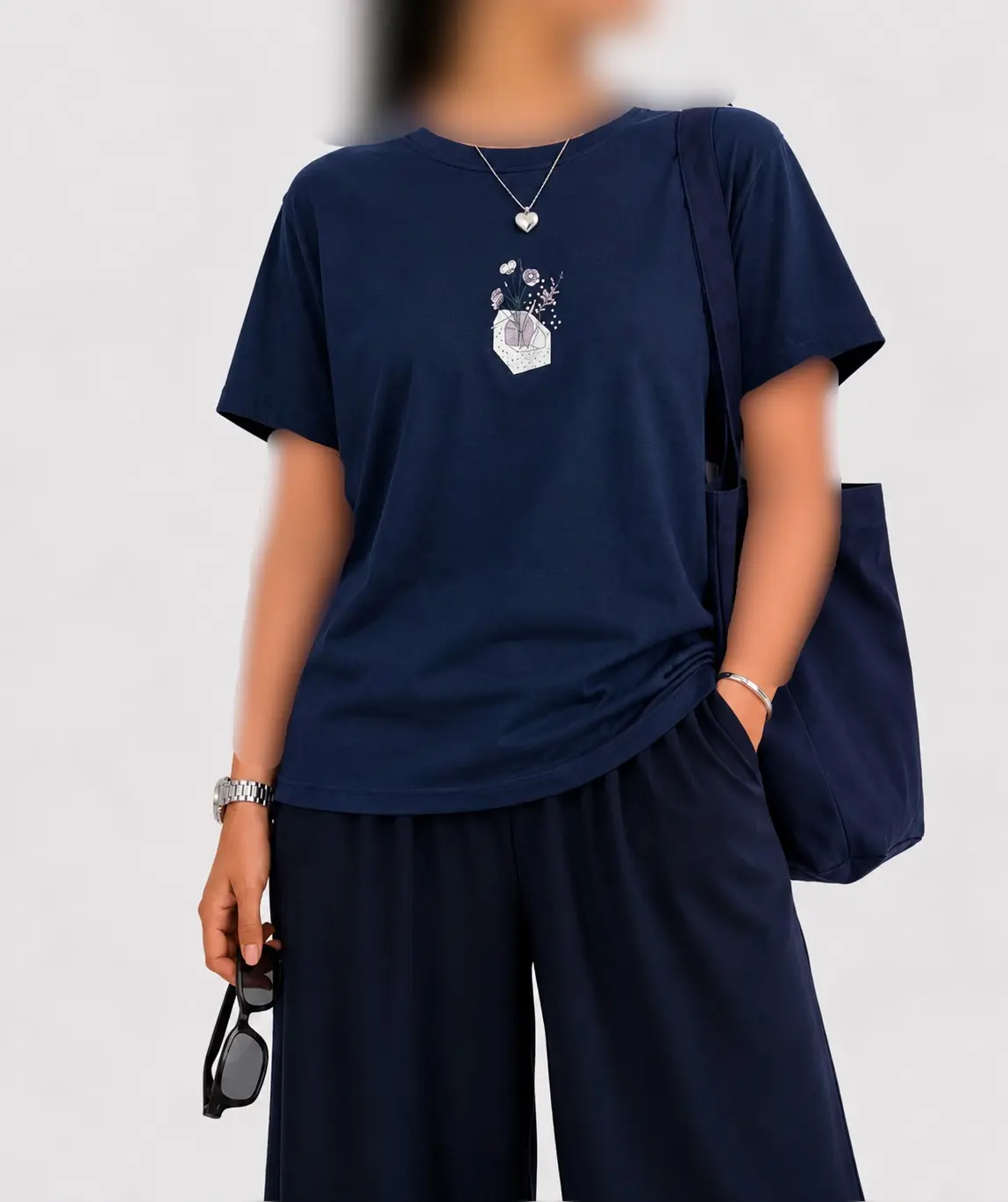 تیشرت زنانه دلانا